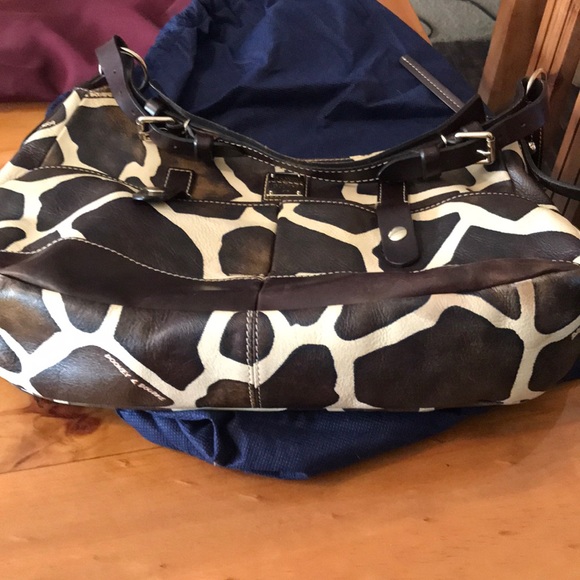 Dooney & Bourke purse - Picture 7 of 8